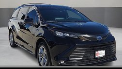 2023 Toyota Sienna Woodland Edition
