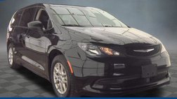 2024 Chrysler Voyager LX