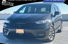 2025 Chrysler Pacifica Hybrid Select