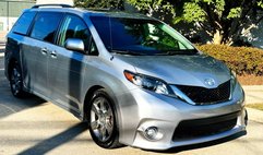 2014 Toyota Sienna SE 8-Passenger