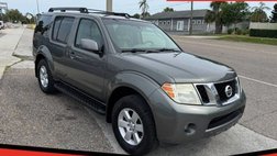 2008 Nissan Pathfinder SE
