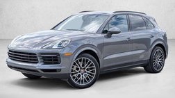 2022 Porsche Cayenne Standard
