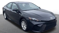 2025 Toyota Camry LE FWD