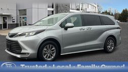 2024 Toyota Sienna XLE
