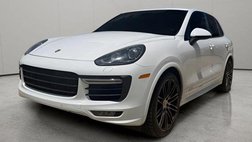 2017 Porsche Cayenne GTS