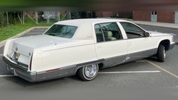 1996 Cadillac Fleetwood Base