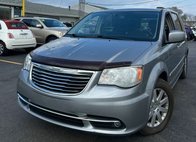 2015 Chrysler Town and Country Touring