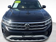 2022 Volkswagen Atlas Cross Sport SE