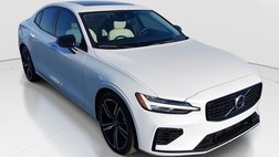 2022 Volvo S60 Recharge T8 R-Design Expression