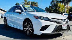 2020 Toyota Camry SE