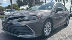 2022 Toyota Camry LE