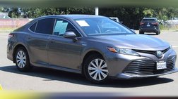 2019 Toyota Camry Hybrid LE