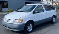 2001 Toyota Sienna LE