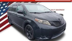 2017 Toyota Sienna LE