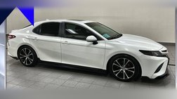 2020 Toyota Camry SE