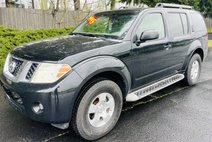 2008 Nissan Pathfinder SE Off Road