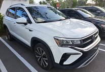 2023 Volkswagen Taos SE