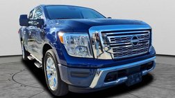 2023 Nissan Titan SV