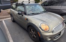 2011 MINI Cooper Clubman Base