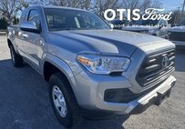 2017 Toyota Tacoma SR