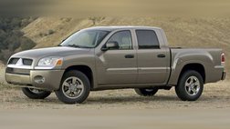 2006 Mitsubishi Raider XLS
