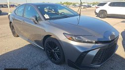 2025 Toyota Camry Hybrid SE