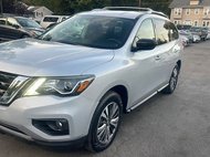 2017 Nissan Pathfinder SV