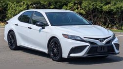 2021 Toyota Camry SE Nightshade