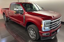 2025 Ford Super Duty F-350 Platinum