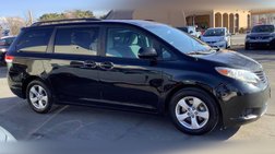 2014 Toyota Sienna LE 7-Passenger Auto Access Seat