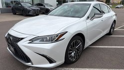 2024 Lexus ES 300h Luxury