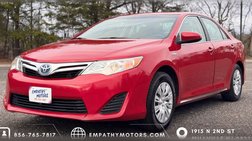 2014 Toyota Camry Hybrid LE