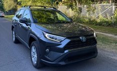 2019 Toyota RAV4 Hybrid XLE