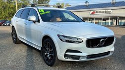 2018 Volvo V90 Cross Country T6