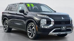 2023 Mitsubishi Outlander SE