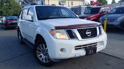 2012 Nissan Pathfinder LE