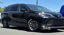 2023 Toyota Sienna XLE
