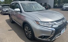 2020 Mitsubishi Outlander SE