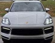 2019 Porsche Cayenne Base