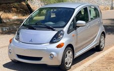 2012 Mitsubishi i-MiEV SE