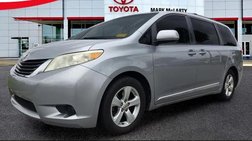 2013 Toyota Sienna LE 7-Passenger