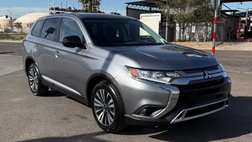2020 Mitsubishi Outlander SE