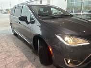 2020 Chrysler Pacifica Hybrid Touring L
