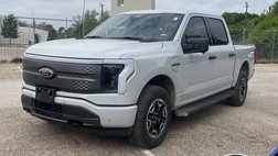 2023 Ford F-150 Lightning XLT