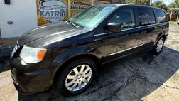 2014 Chrysler Town and Country Touring
