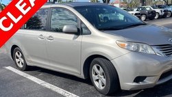 2017 Toyota Sienna LE