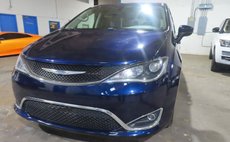 2017 Chrysler Pacifica Touring Plus
