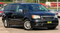 2015 Chrysler Town and Country Touring-L