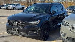 2020 Volvo XC40 T5 R-Design