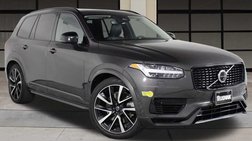 2023 Volvo XC90 Recharge T8 Ultimate Dark Theme